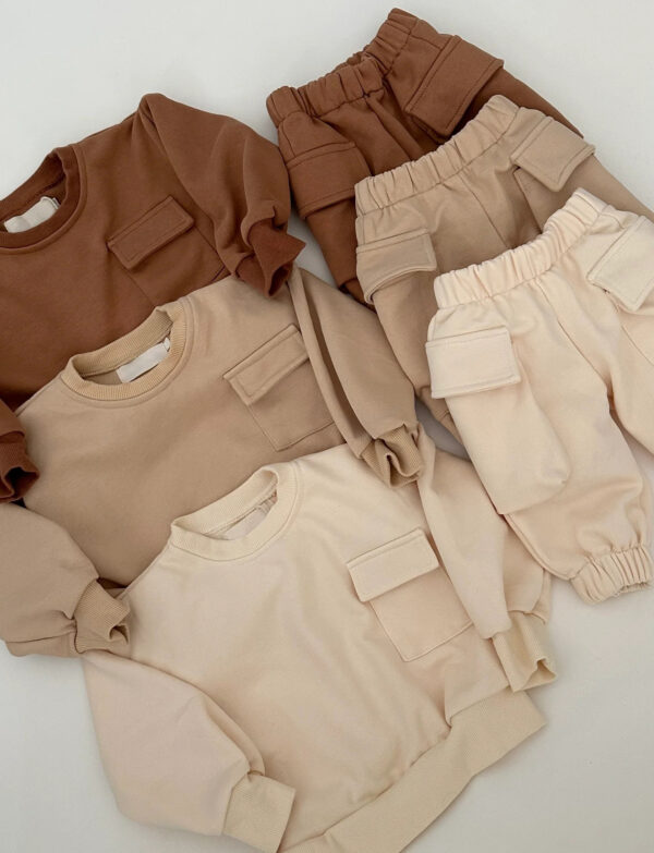 Children's Solid Color Sports Cushion Suit Children's Clothing Autumn And Winter Fleece Boy's Loose Round Neck Sweat Two-Piece Set